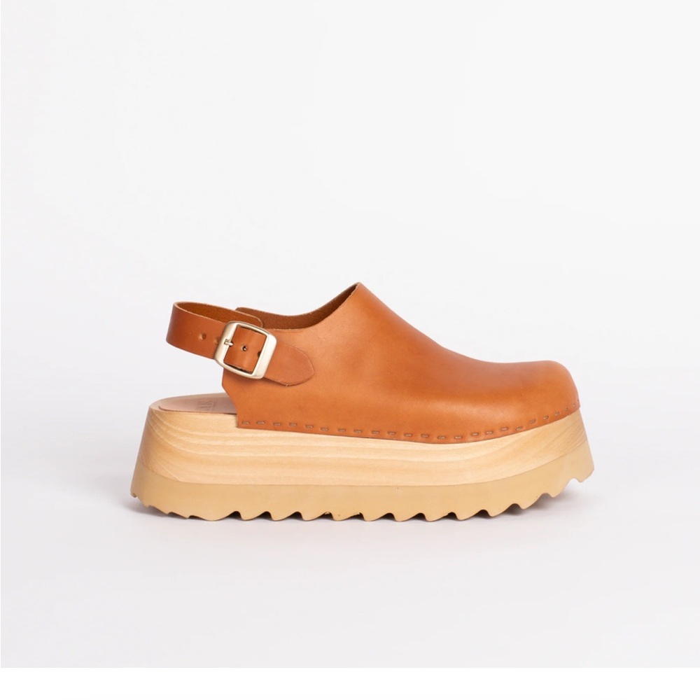 Bryr Tan Leather Platform Mules
